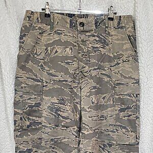 Mens Air Force camo pants utility trouser size 34R